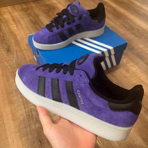 Adidas Campus 00s