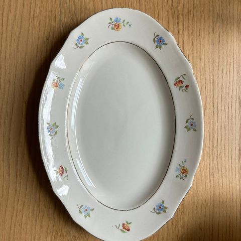 Arabia Finland, Oval serveringsfat blomster gullkant