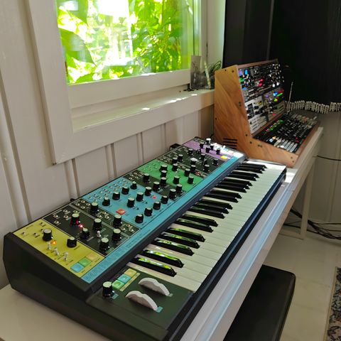 Moog Matriarch