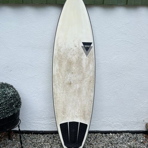 Firewire Tomo Hydroshort 6'1 ( 36,4 liter & 20 5/16 x 2 3/4)