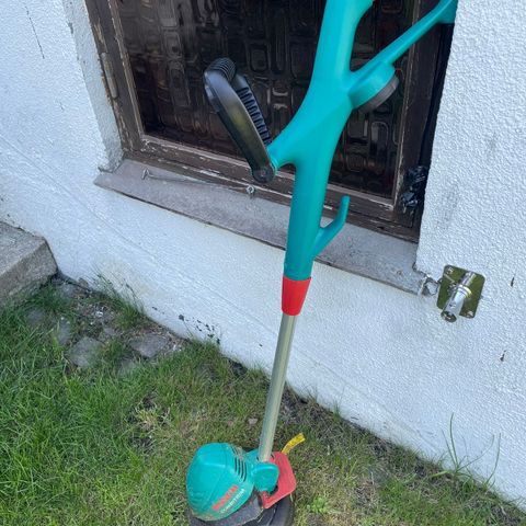 Bosch gresstrimmer  ART 26