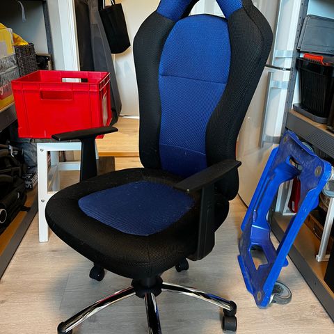 Ergonomisk gamingstol/kontorstol