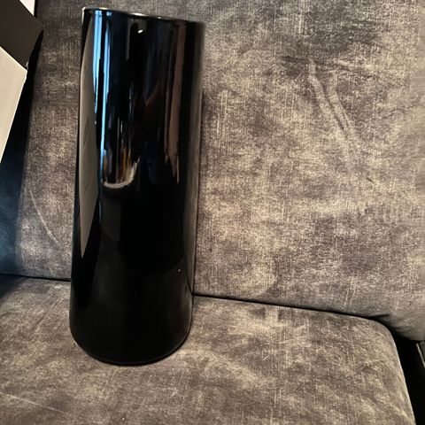 Night tall Vase 30,5 cm svart Simen staalnacke magnor