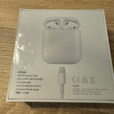 Nye og ubrukte AirPods