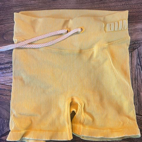 Shorts💛Bumpro