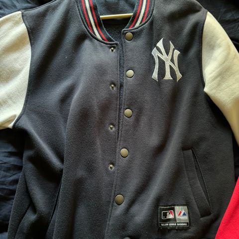 Baseball jakker fra Majestic athletic