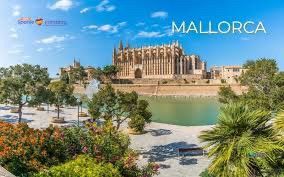 Flybillett tur/ retur Mallorca