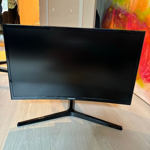 Samsung Odyssey C24RG52 24" gamingskjerm