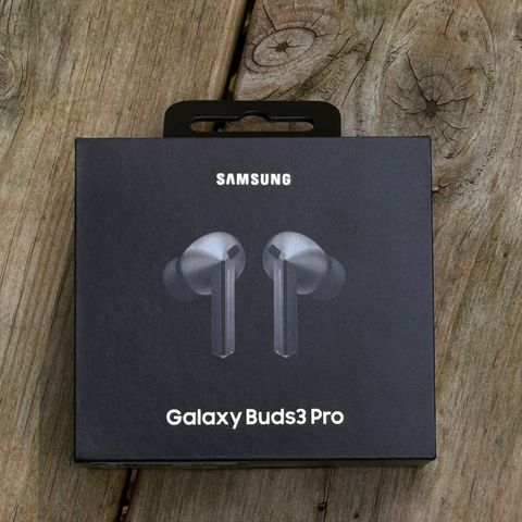 SAMSUNG Galaxy Buds 3 Pro (gratis frakt)