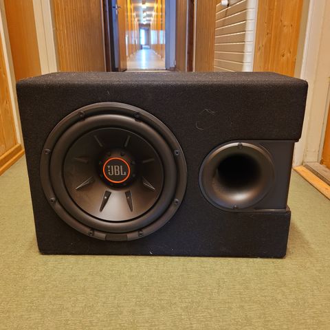 JBL Subwoofer