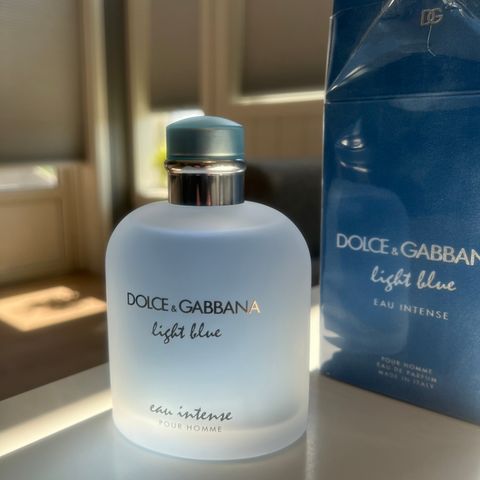 Dolce & Gabbana Light Blue Intense 200 ml