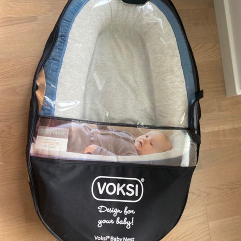 Voksi babynest - premium blue (røyk- og dyrefritt hjem)