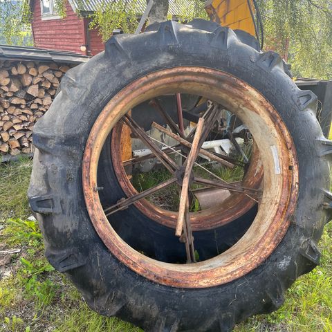 Tvillinghjul traktor