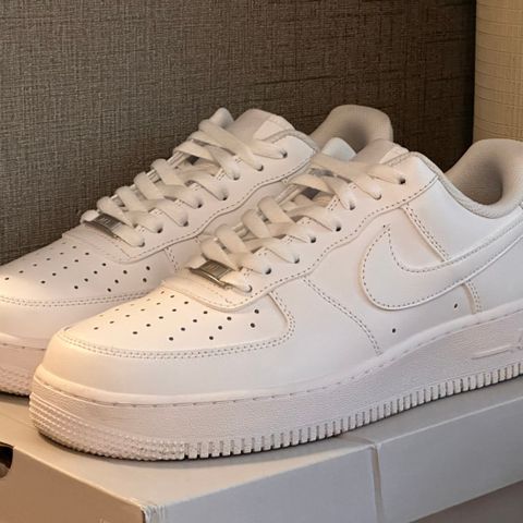 (NYE) AIR FORCE 1 - STR 44