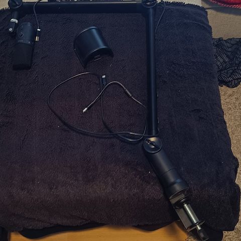 FIFINE USB Mikrofon K683B + Pop Filter+Mikrofonstativ