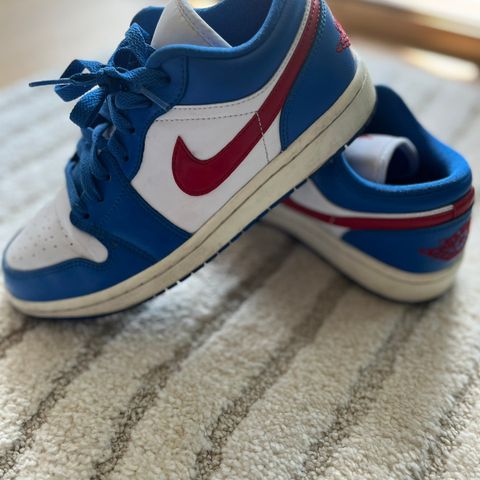 Nike Air Jordan 1 Low str 38,5