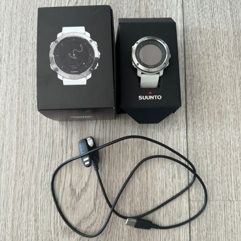 Suunto Traverse Klokke (hvit)