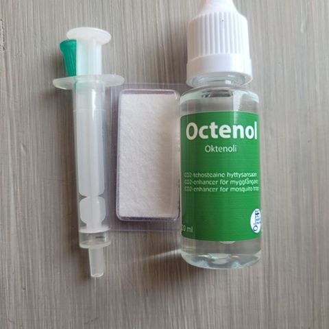 Octenol refill 20 ml flaske+ tom tablett