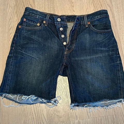 501 Levi’s shorts  w. 29