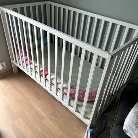 Sprinkelseng IKEA baby seng