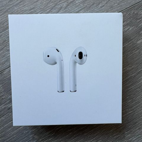 AIRPODS