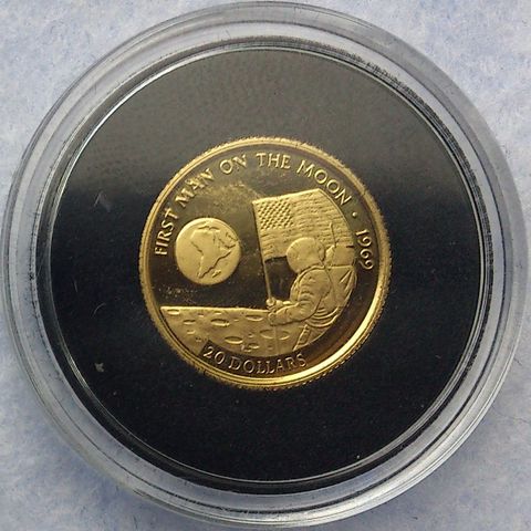 1995, First Man on the Moon 1969, 1/25 oz, 999 gull.