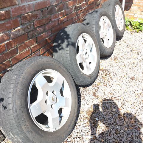 Komplette hjul - Dekk og felg - til Land Rover Discovery 3 - 255/60 R18