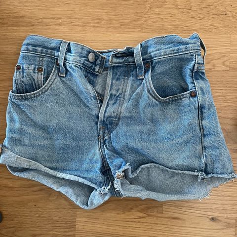 Levis shorts