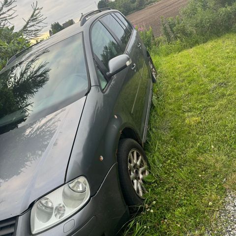 Delebil Vw Touran 1.9tdi