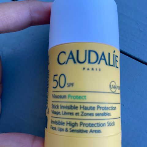 Caudalie paris solkrem faktor 50 spf lepper ansikt solstift