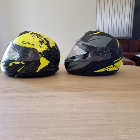 2 stk schuberth c4 pro, med integrert kommunikasjon str L.