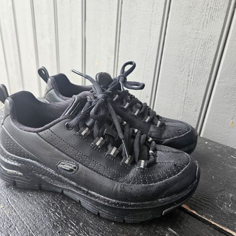 Skechers air cooled