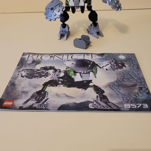 LEGO Bionicle - 8573 Nuhvok-Kal