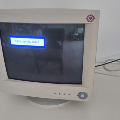 CRT monitor PC skjerm