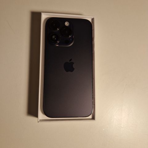 100 % STRØKEN IPHONE 14 PRO 128 GB MED KVITTERING