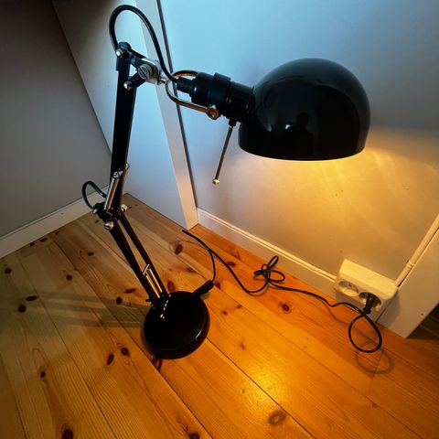 Skrivebordslampe