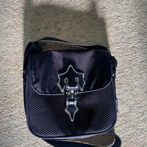 Trapstar bag