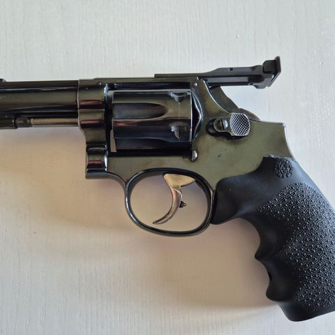 Spesialrevolver Smith & Wesson mod. 17