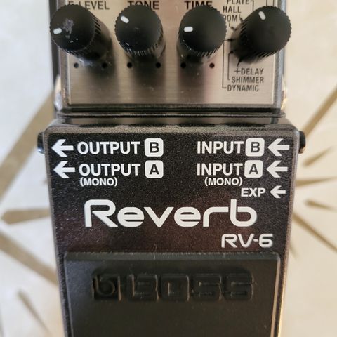 BOSS RV-6 REVERB PEDAL