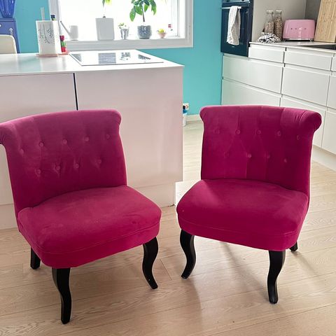 RESERVERT To lave rosa stoler