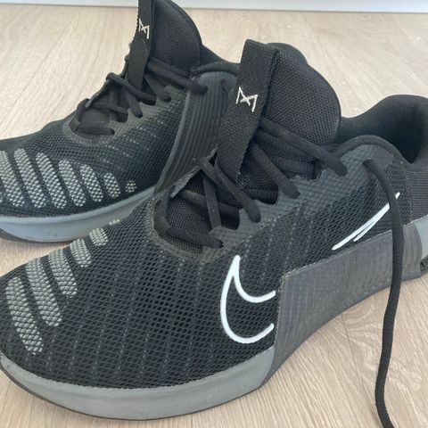 Nye Nike Metcon 9 str 10,5 (44,5)