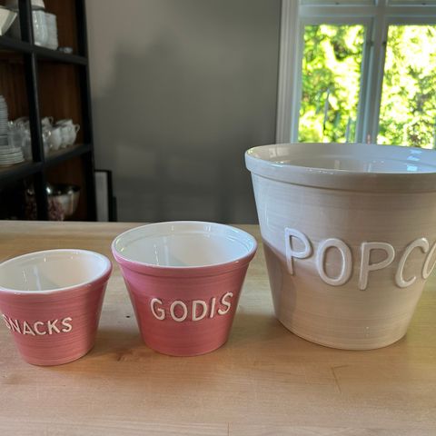 Godis/popcorn skåler fra Bruka Design