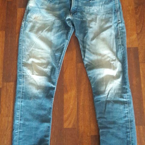 Diesel Shioner 32/32, lite brukt