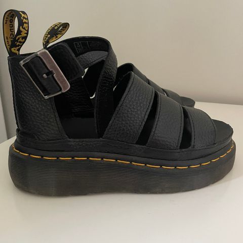 Dr Martens Sandaler Dame Svart Clarissa Quad Platåsandaler