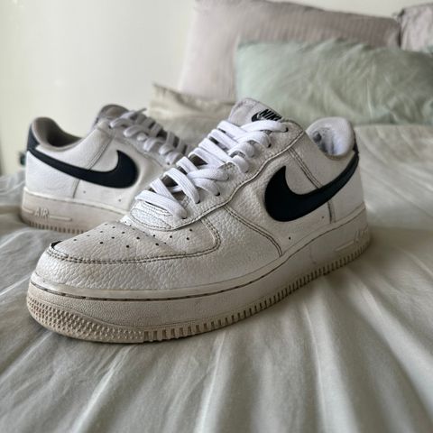 Pent brukte Nike Airforce 1