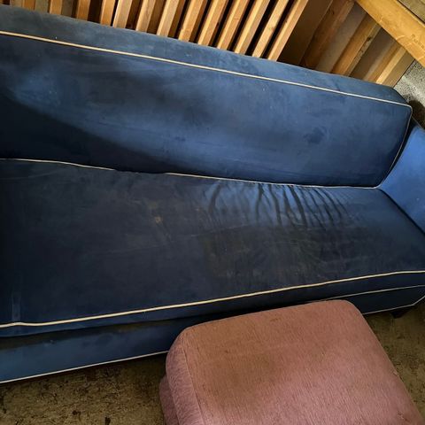 slit carlyle sovesofa