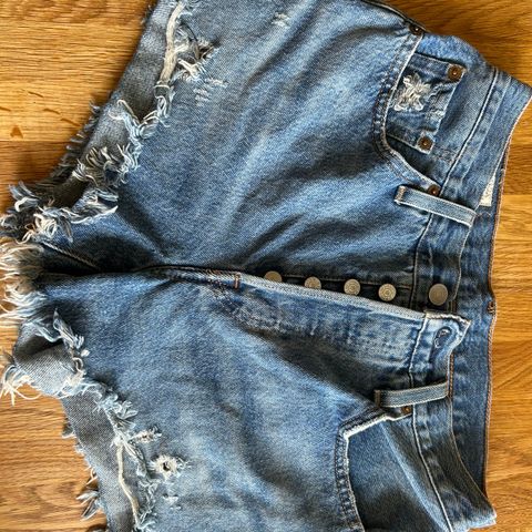 Levis 501 shorts