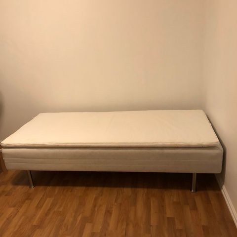 IKEA Sultan Singås, 90cm X 200cm  Har 3 stk senger.