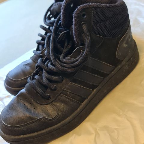 Adidas sko str 41