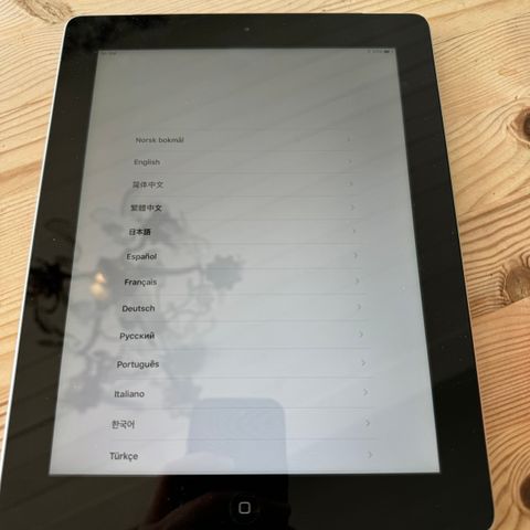 Pent brukt iPad 4. Generasjon 9,7" Wi-Fi + Cellular